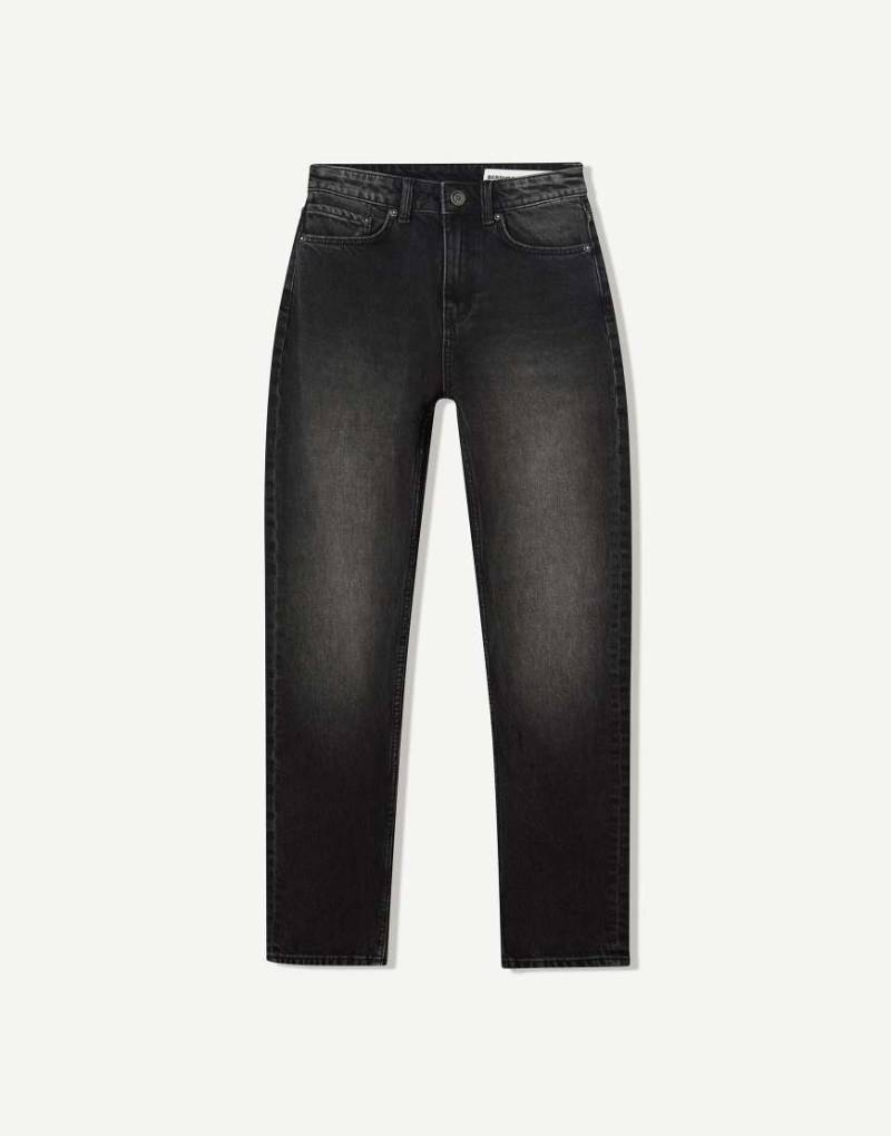 Bershka - Bequeme Mom-Jeans in Schwarz mit hohem Bund von Bershka
