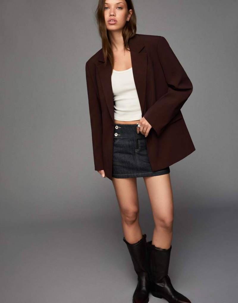 Bershka - Blazer in Braun mit Bindedetails am Rücken-Brown von Bershka