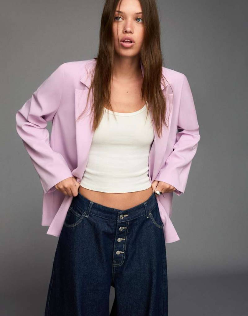 Bershka - Blazer in Rosa mit Bindedetails am Rücken Bershka - Blazer in Rosa mit Bindedetails am Rücken von Bershka