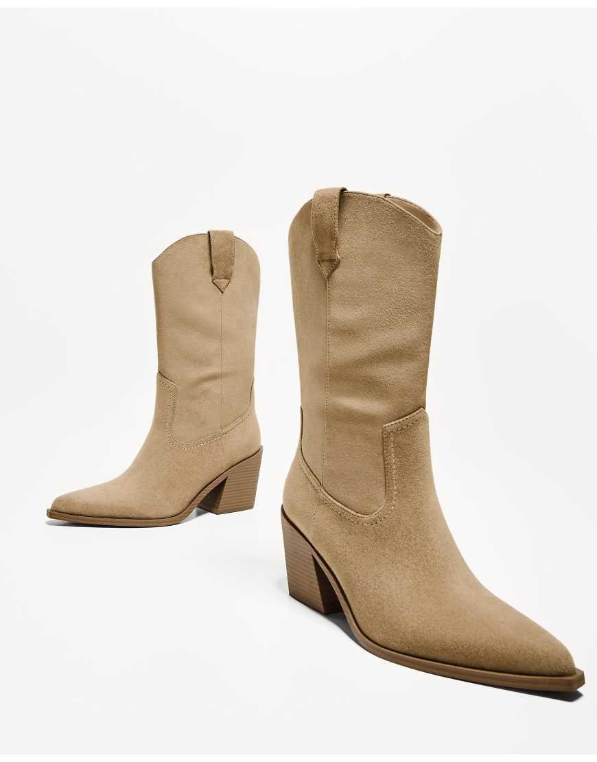 Bershka - Cowboy-Stiefel in Beige mit Absatz-Neutral von Bershka