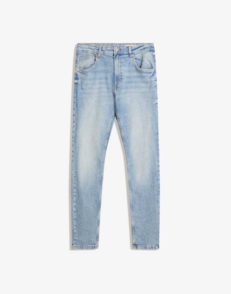 Bershka - Enge Jeans in Blau von Bershka