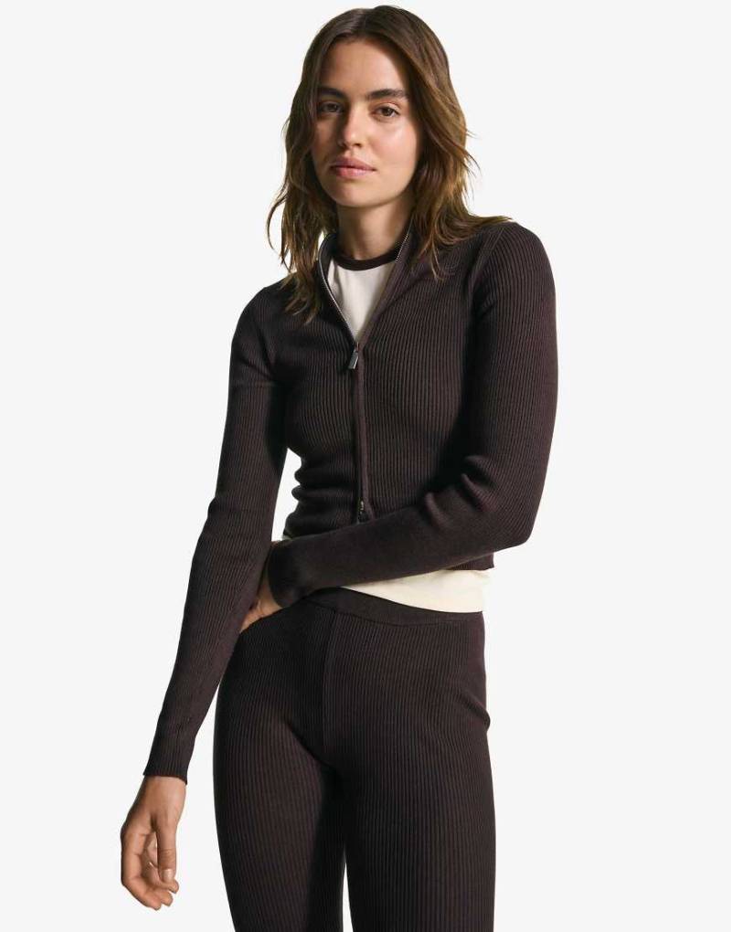 Bershka - Gerippte Jacke in Braun mit Reißverschluss-Brown von Bershka