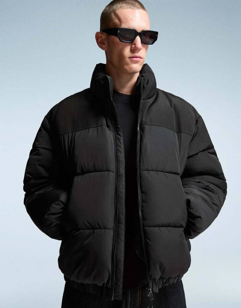 Bershka - Gesteppte Funktionsjacke in Schwarz von Bershka