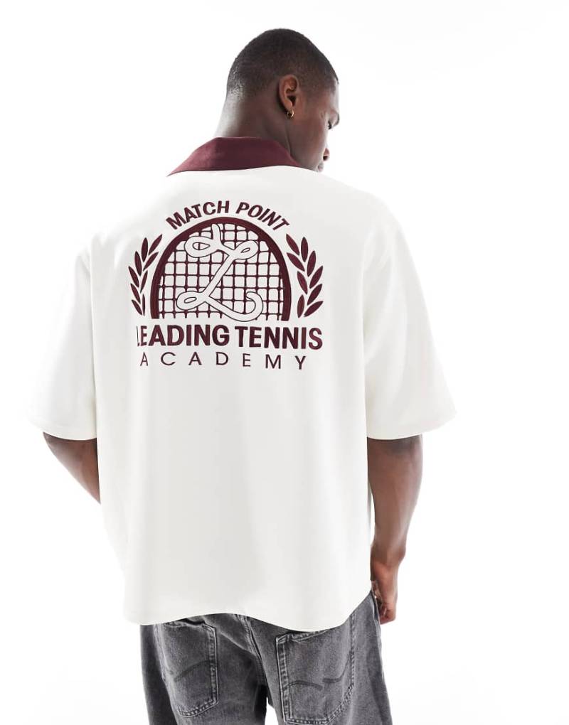 Bershka - Hemd in Ecru mit Retro-Kragen-Neutral von Bershka