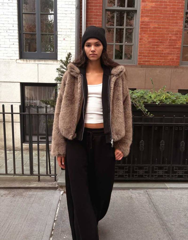 Bershka - Jacke in Beige-Brown von Bershka