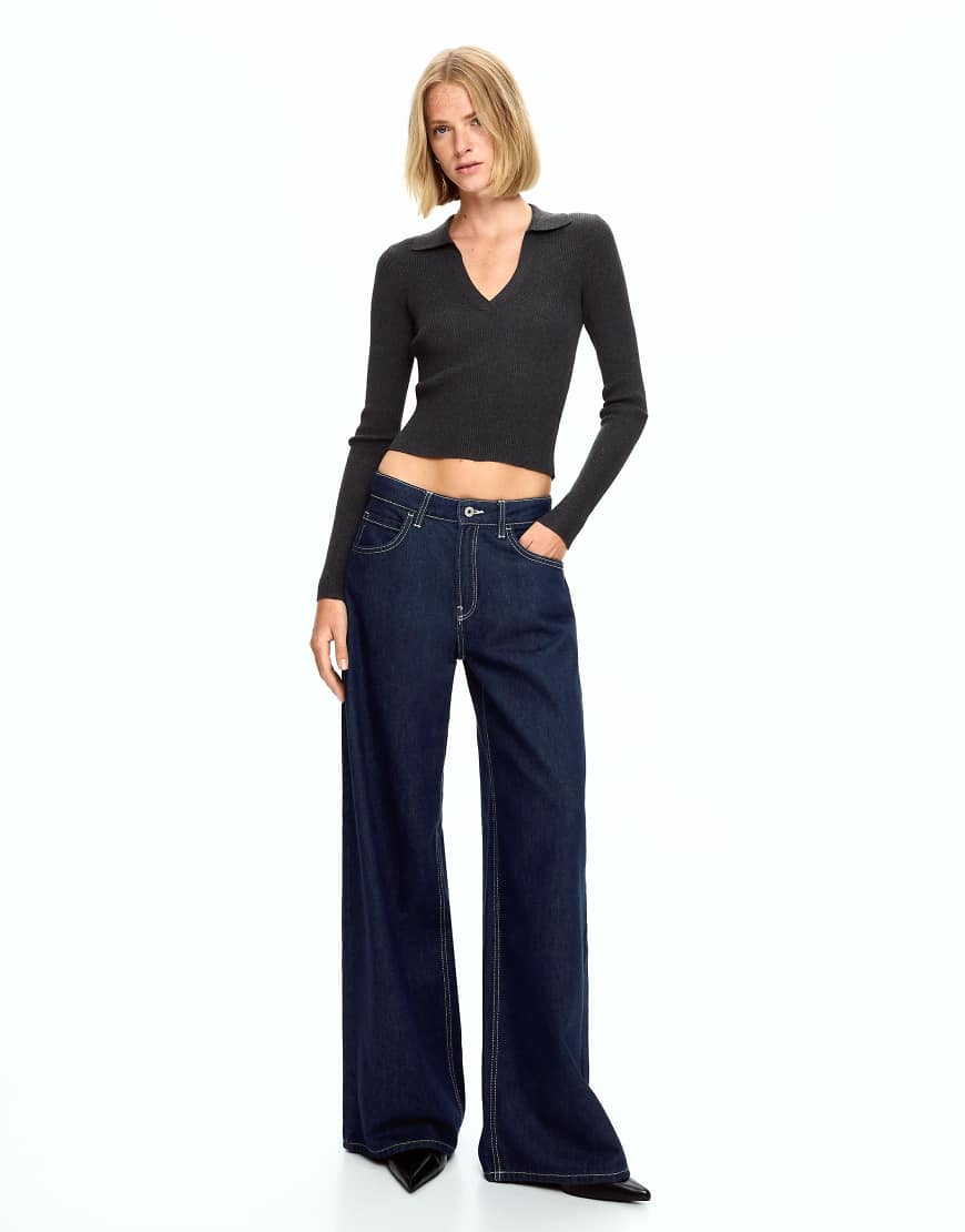 Bershka - Jeans in Blau mit weitem Bein-Marineblau von Bershka