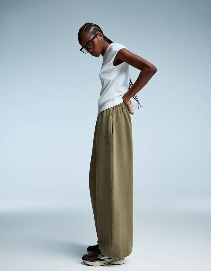 Bershka Jogginghose Aus Plüsch Mit Stoppern Damen Xl Khaki von Bershka