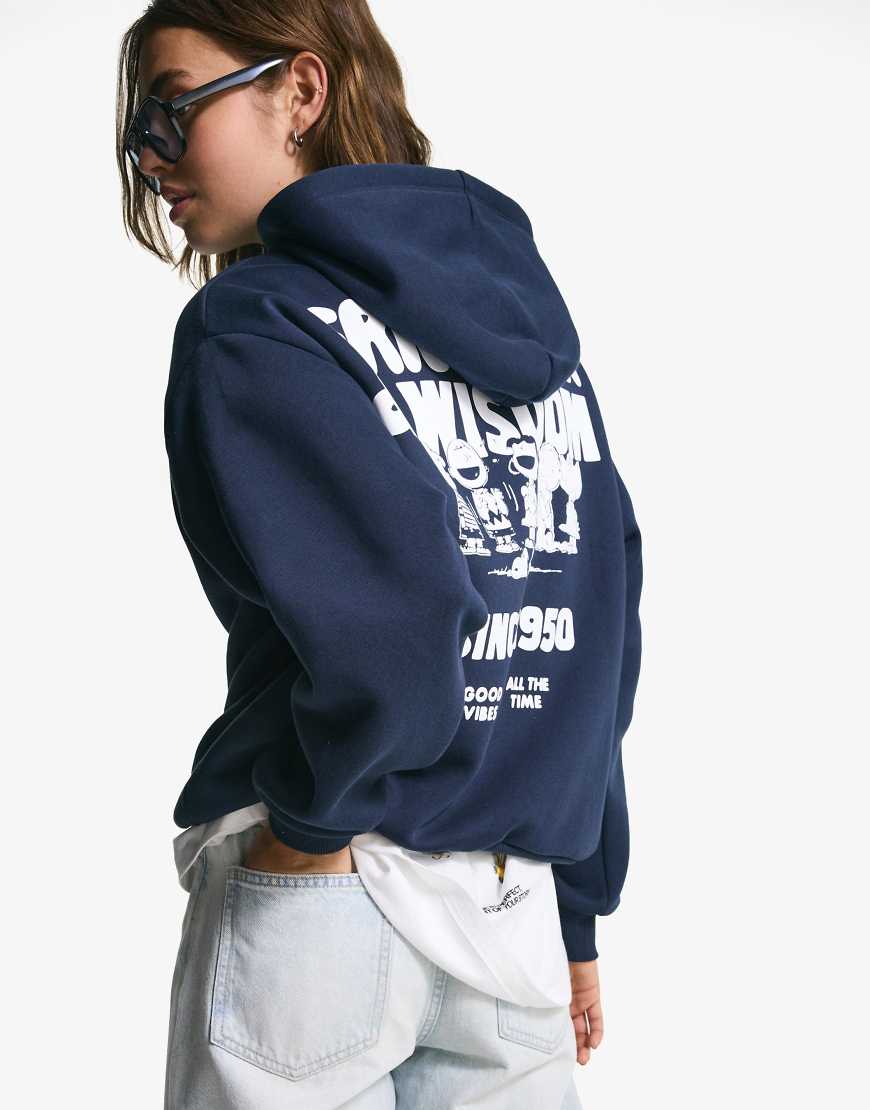 Bershka - Kapuzenpullover in Blau mit Peanuts-Design-Marineblau von Bershka