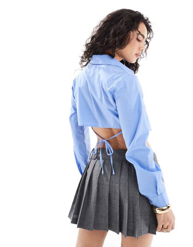 Bershka - Kastige Hemdbluse in Blau mit Rückenschnürung von Bershka