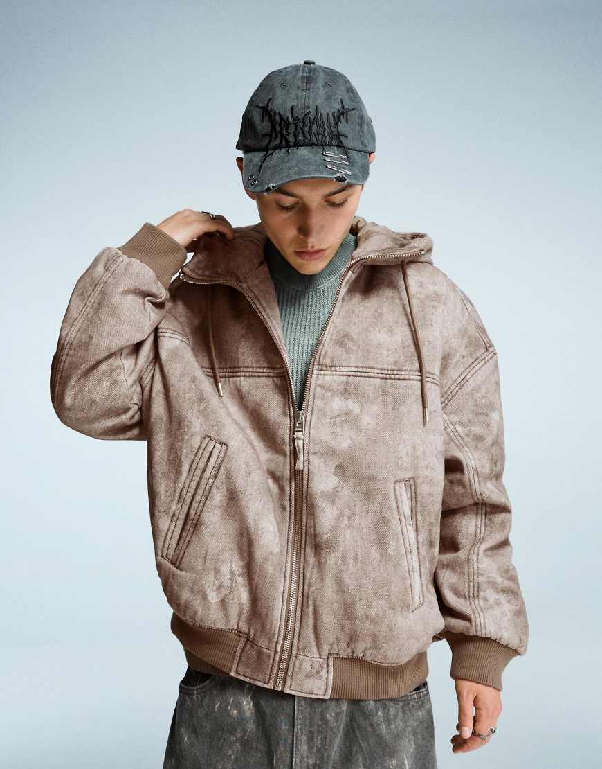 Bershka - Kastige Jacke in Braun mit Kapuze-Brown von Bershka