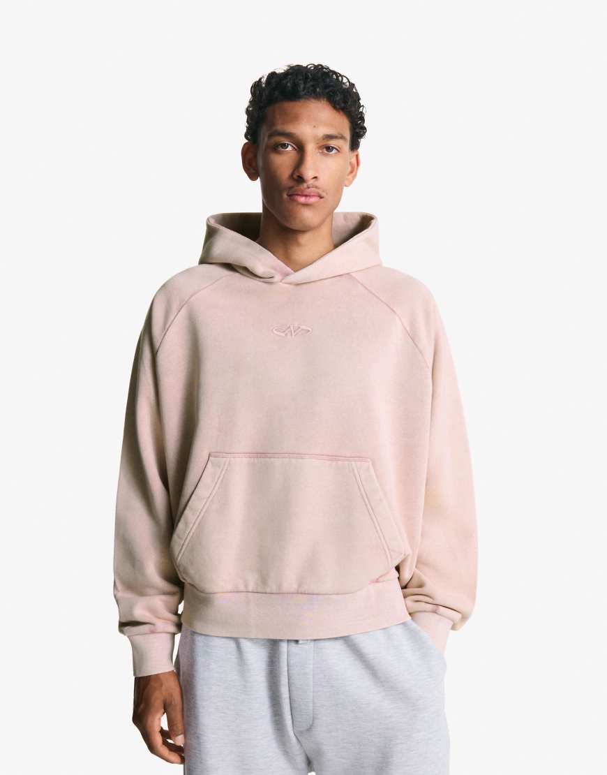 Bershka - Kastiger Kapuzenpullover in verwaschenem Rosa von Bershka