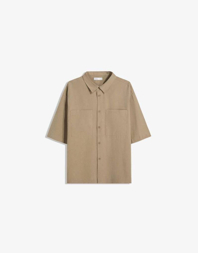 Bershka - Kurzärmliges, kastiges Hemd in Beige-Braun von Bershka