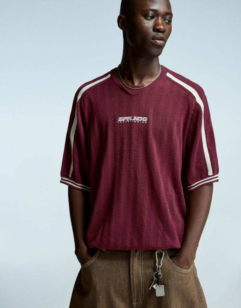 Bershka - Kurzärmliges Sport-T-Shirt in Schwarz von Bershka