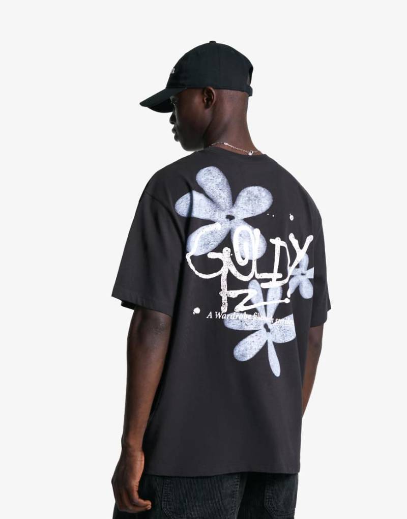 Bershka - Kurzärmliges T-Shirt in Grau mit Print Bershka - Kurzärmliges T-Shirt in Grau mit Print von Bershka