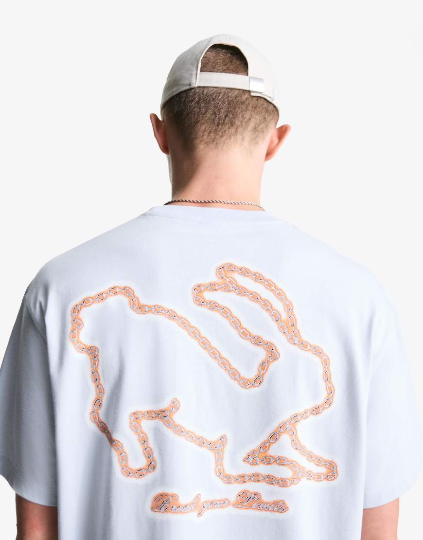 Bershka - Kurzärmliges T-Shirt in Hellblau mit Print von Bershka