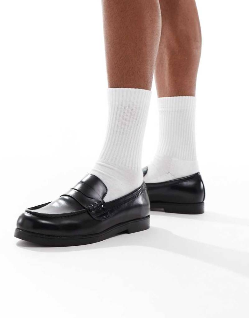 Bershka - Loafer in Schwarz mit dünner Sohle von Bershka