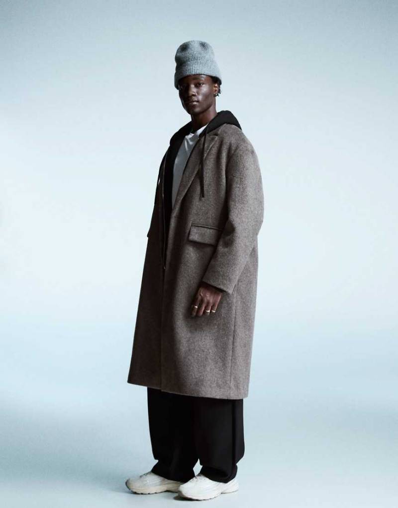 Bershka - Mantel in Hellgrau mit Filz-Struktur von Bershka