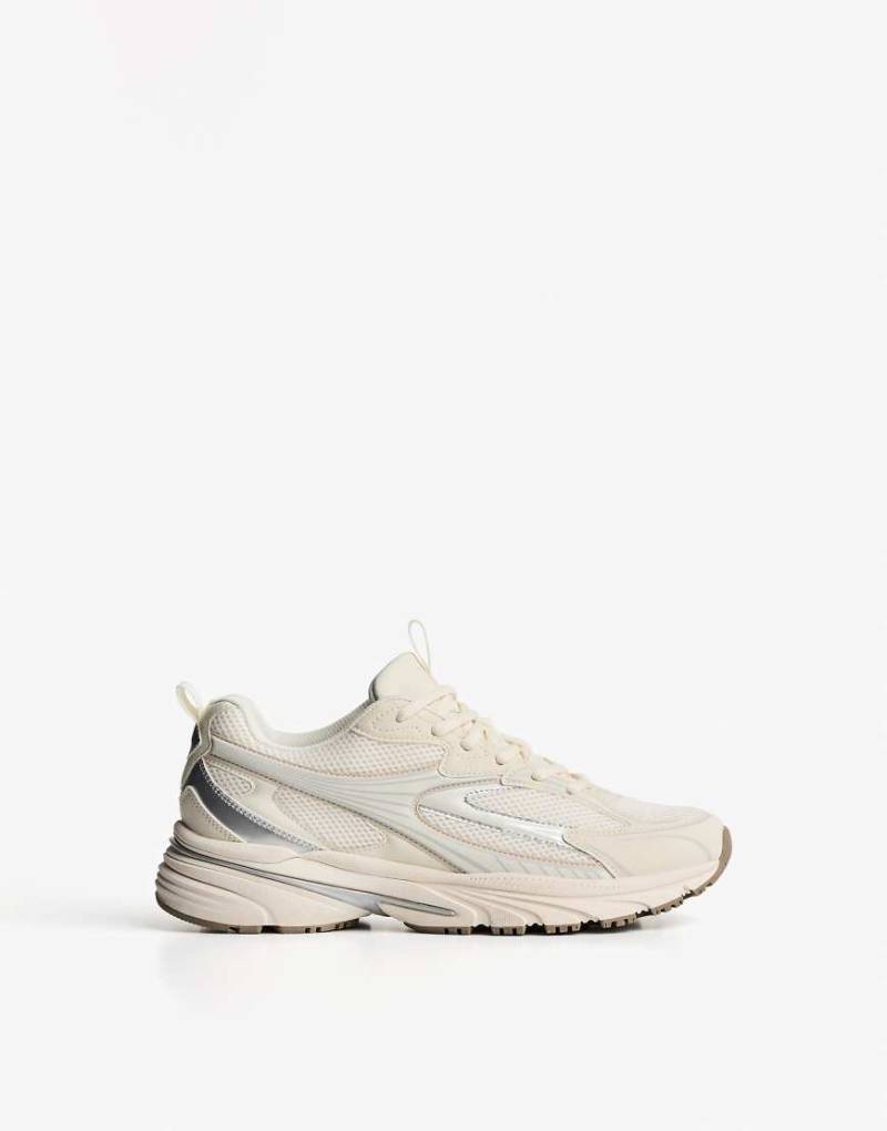 Bershka - Mehrteilige Sneaker in Weiß von Bershka