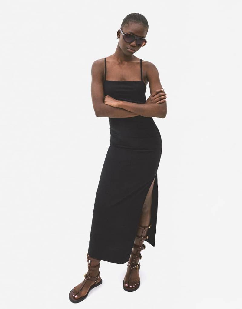 Bershka - Midikleid in Schwarz mit Riemchenträgern von Bershka