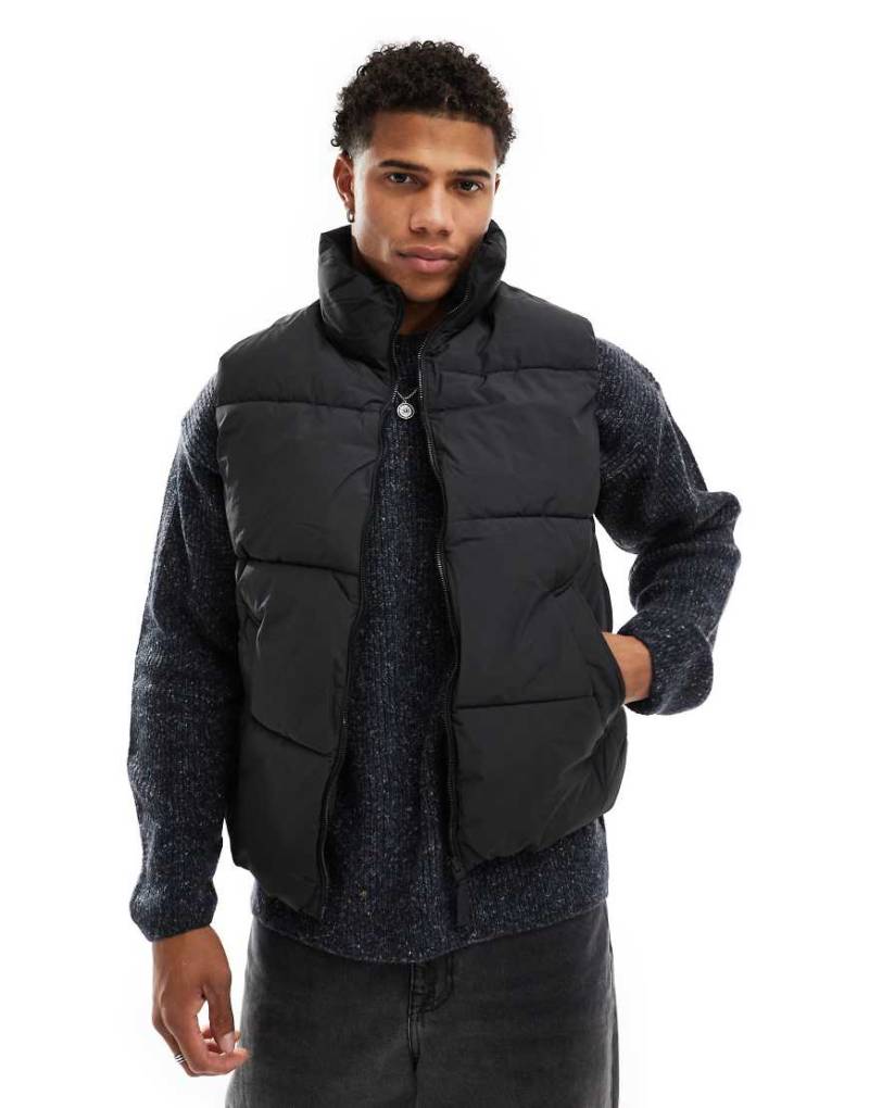 Bershka - Puffer-Weste in Schwarz von Bershka