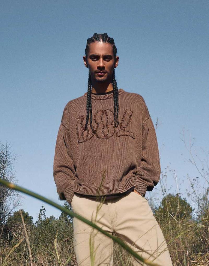 Bershka - Pullover in Braun mit Aufnäher-Brown von Bershka