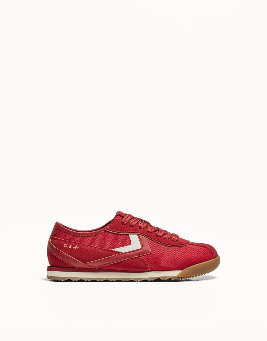 Bershka - Retro-Sneaker in Rot von Bershka