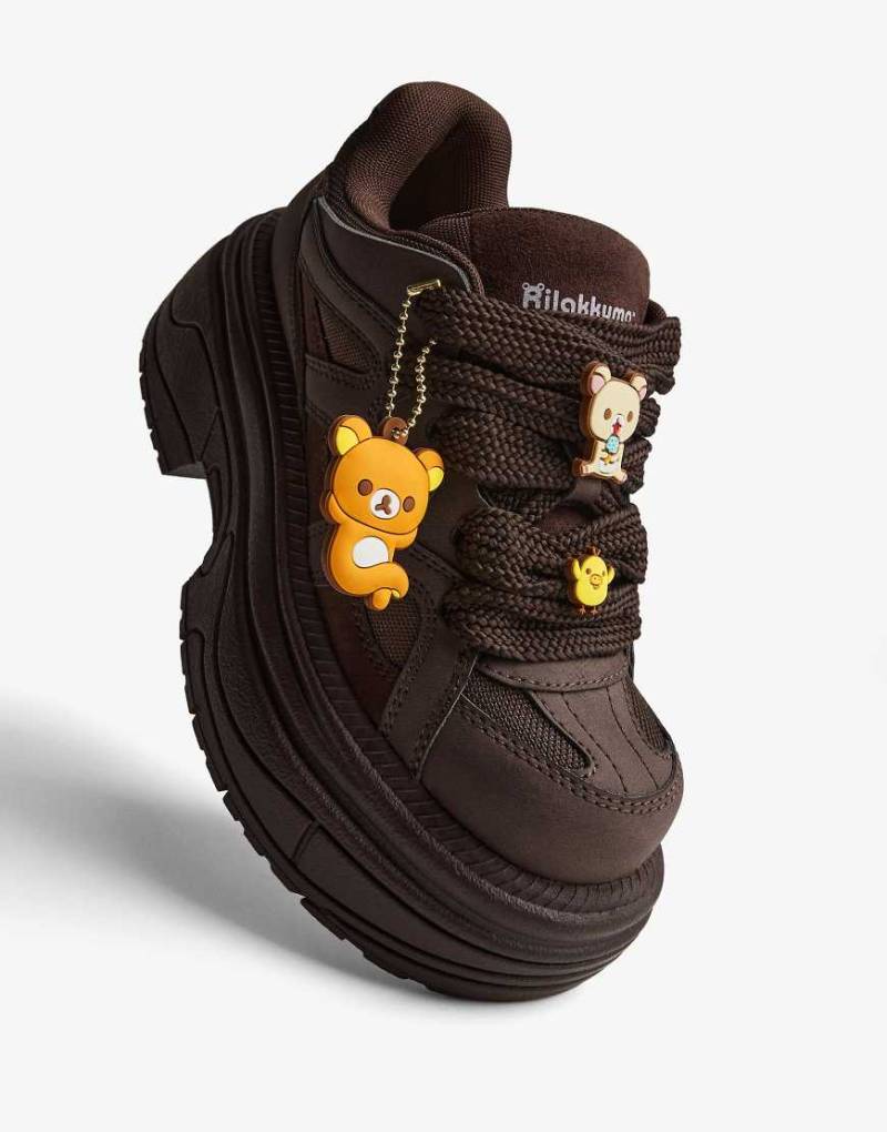 Bershka - Rilakkuma - Plateau-Sneaker in Braun-Brown Bershka - Rilakkuma - Plateau-Sneaker in Braun-Brown von Bershka