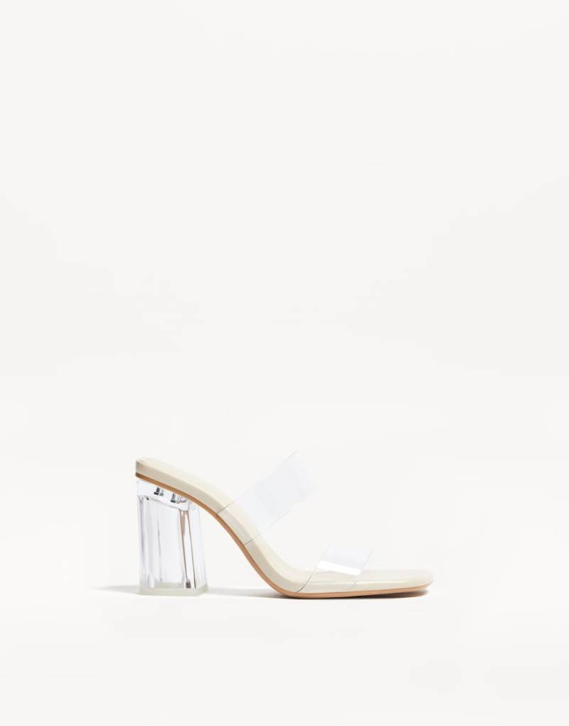 Bershka - Sandalen mit Riemchen und Absatz aus transparentem Vinyl-Keine Farbe von Bershka