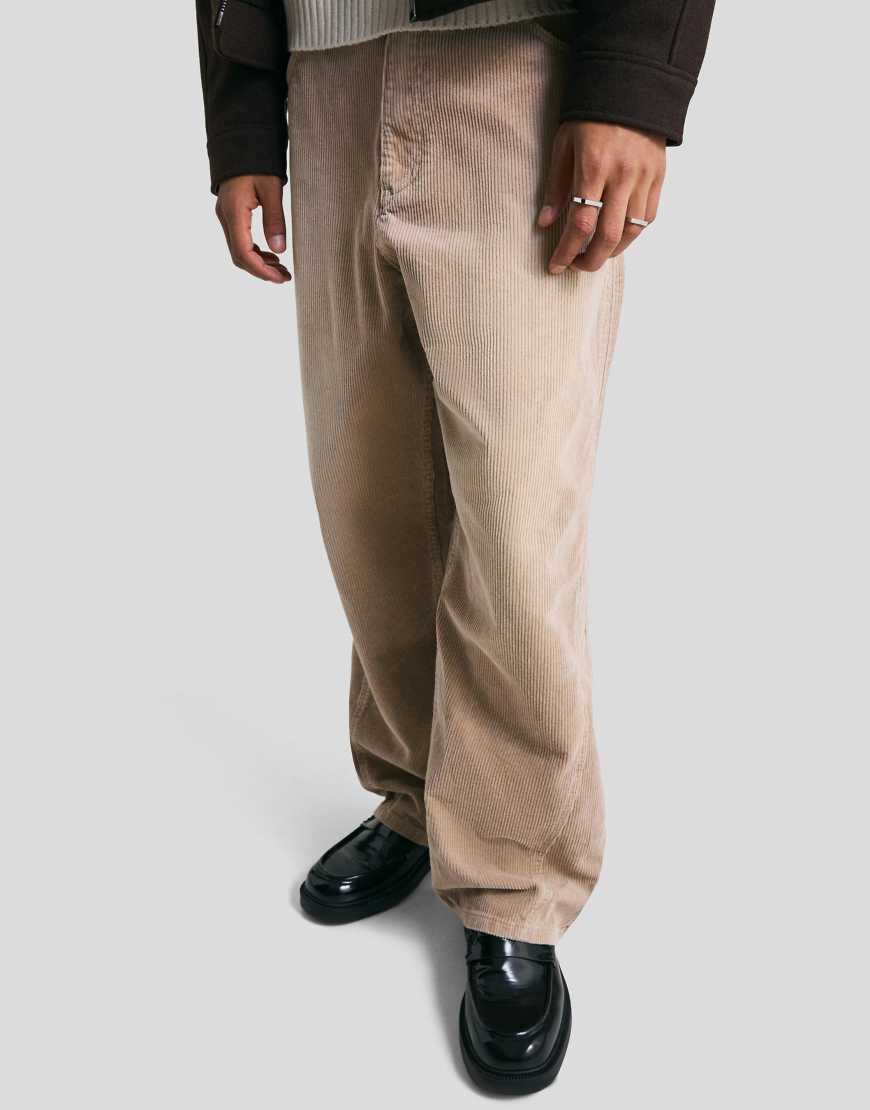 Bershka - Sehr weite Cordhose in Beige-Neutral von Bershka