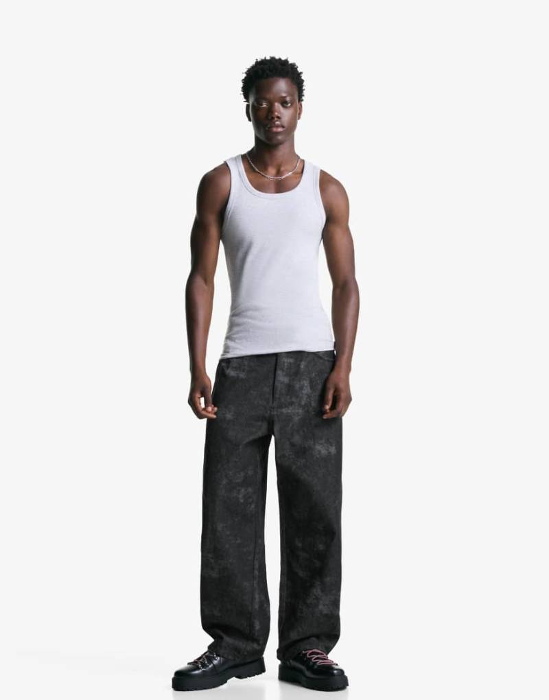 Bershka - Sehr weite Hose in Schwarz mit Print Bershka - Sehr weite Hose in Schwarz mit Print von Bershka