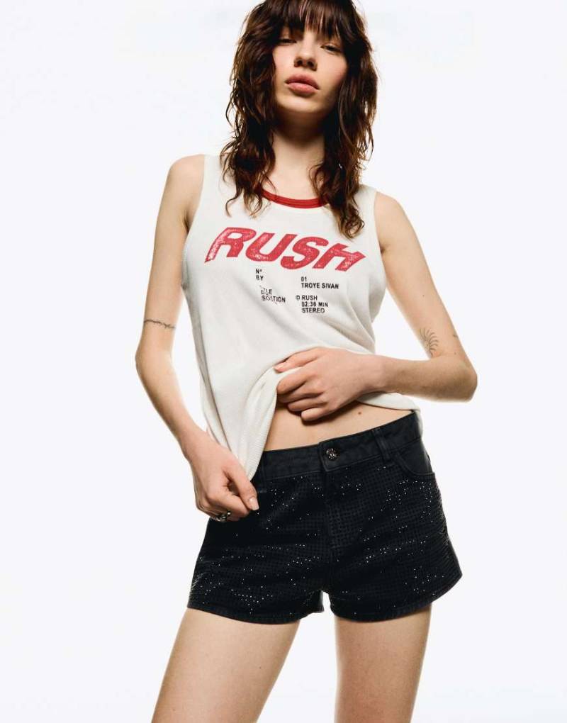 Bershka - Shorts in Schwarz mit Schmucksteinen von Bershka