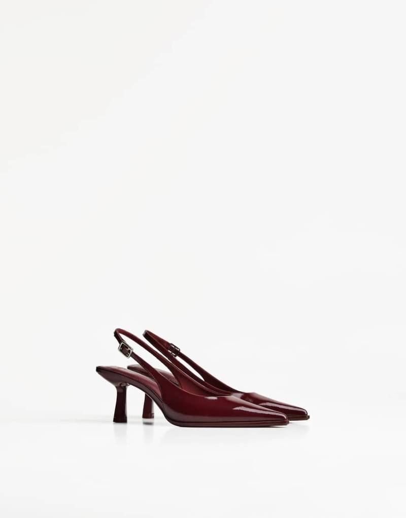 Bershka - Slingback-Schuhe mit Kitten-Heel in Burgunderrot von Bershka