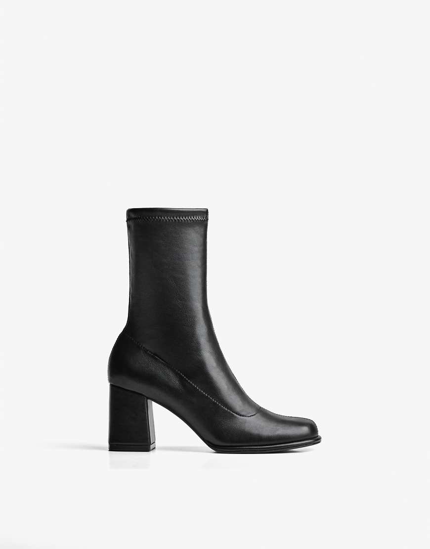 Bershka - Stiefeletten in Schwarz mit dickem Absatz von Bershka