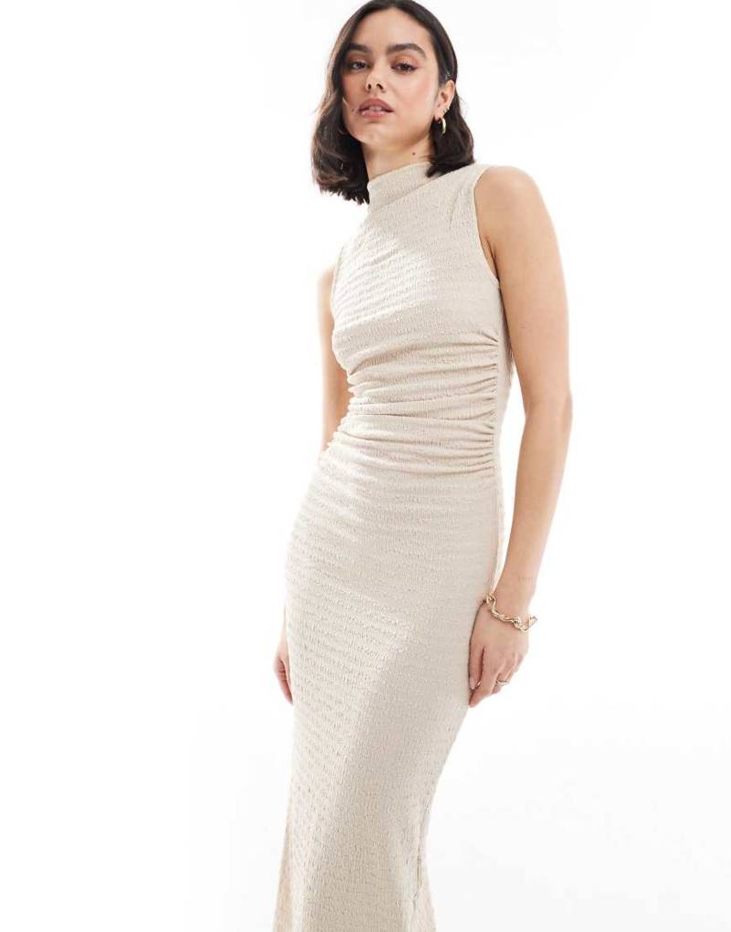 Bershka - Strukturiertes, hochgeschlossenes Maxikleid in Sand-Neutral Bershka - Strukturiertes, hochgeschlossenes Maxikleid in Sand-Neutral von Bershka