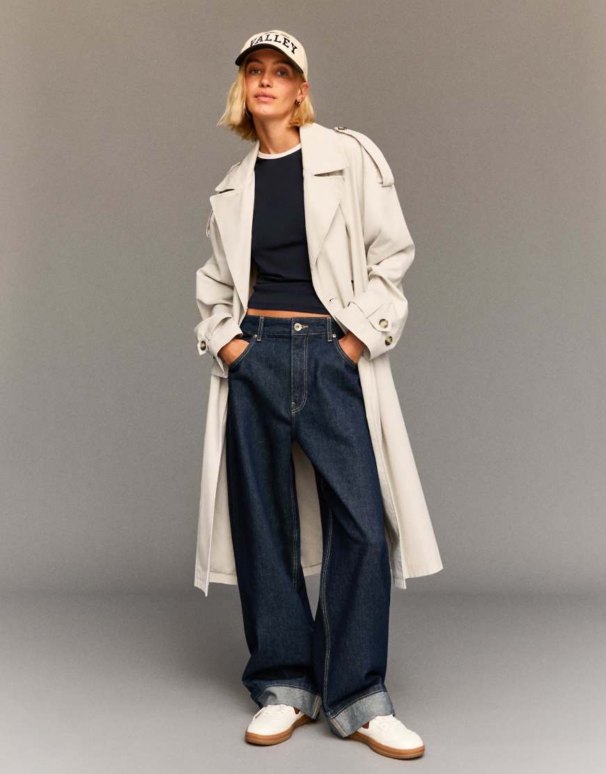 Bershka - Trenchcoat in Steinbeige-Neutral von Bershka