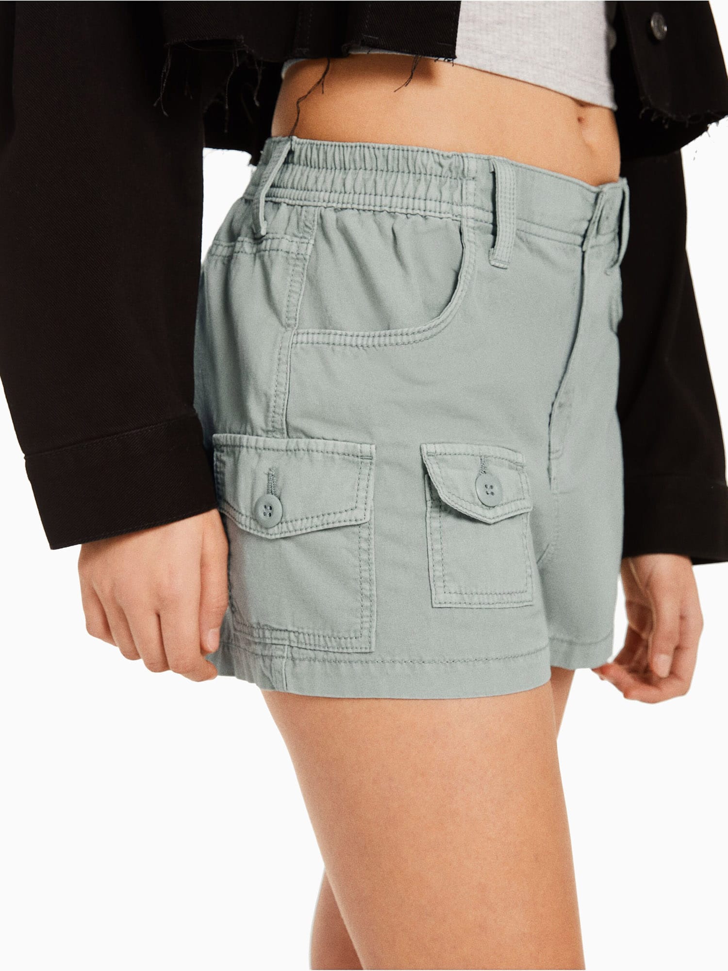 Shorts von Bershka