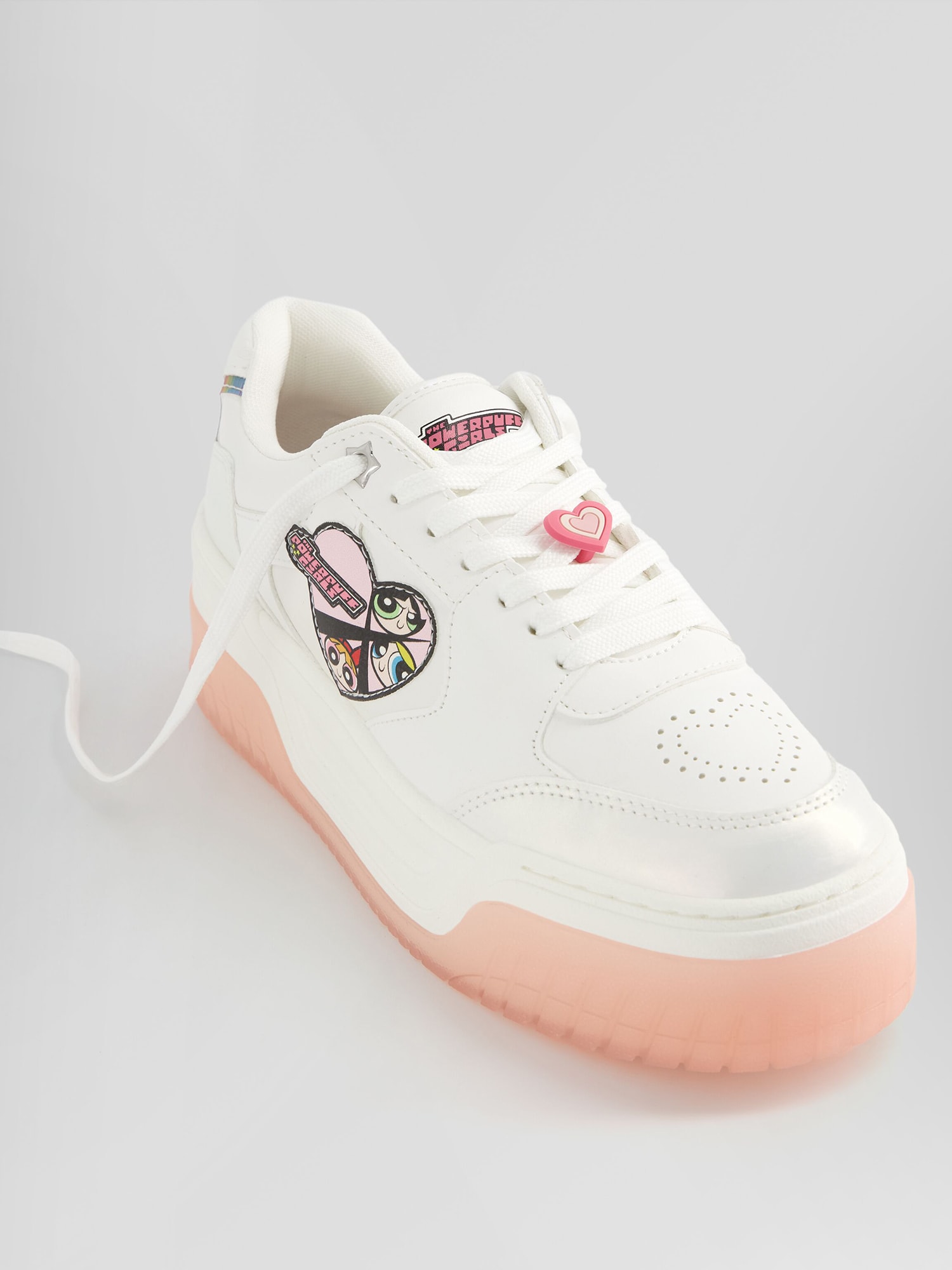 Sneaker von Bershka