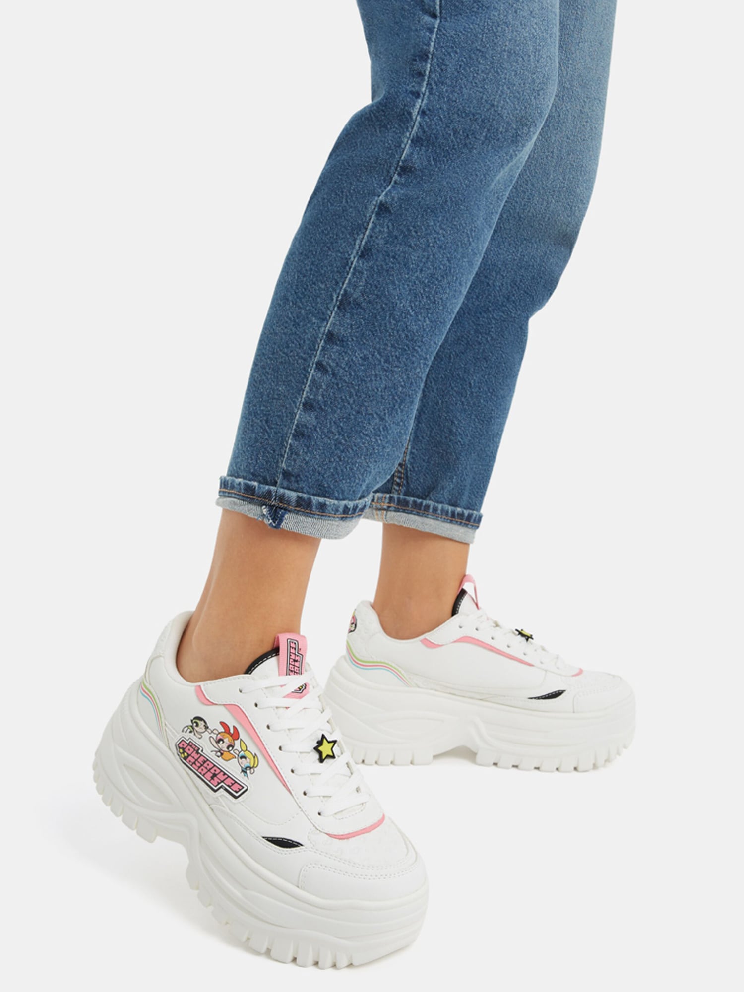 Sneaker von Bershka