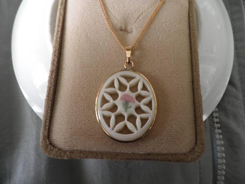 Lenox 1984 Limited Edition Muttertag Anhänger von BertsBounty