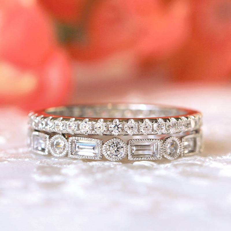 Mix Match Eternity Band Ring Set - Brilliant & Baguette Geschenk Für Sie Art Deco Stapelbar | 5916-2R von BesbelleJewels