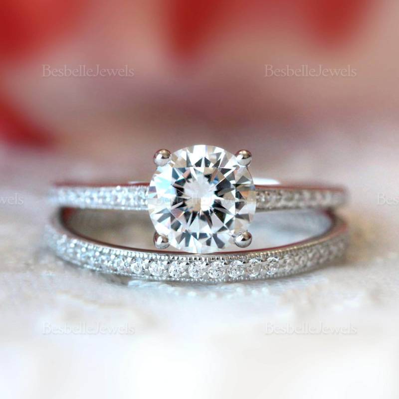 Milgrain Solitär Brautring Set - Vintage Stil Verlobungsring Minimalist Ehering Reisering | 0654-2R von BesbelleJewels