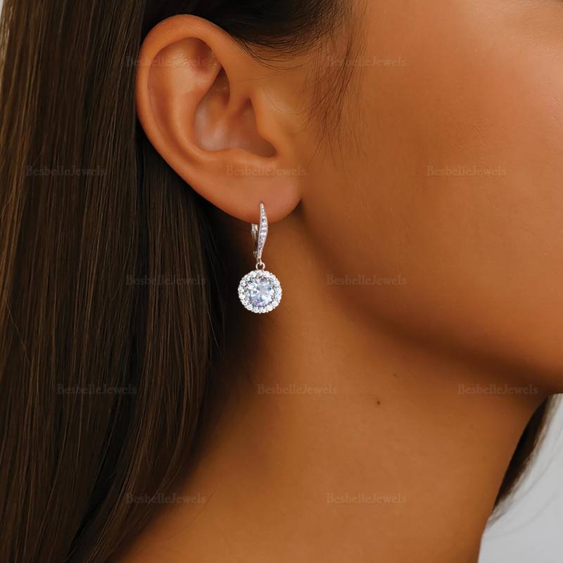 Runde Halo Ohrringe - Silber Ohrhänger Braut Hochzeitsohrringe Brautjungfer | 8706E von BesbelleJewels