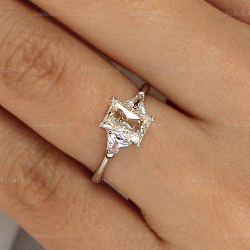 Strahlend & Trillion Geschliffener Verlobungsring - Strahlender Vintage Stil Ring Art Deco Silberring | 8420Rtr von BesbelleJewels