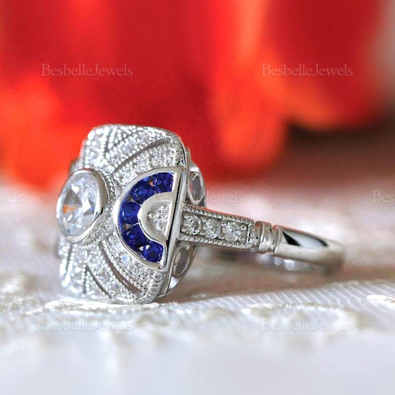 Vintage Art Deco Verlobungsring - Brilliantschliff Blauer Ring Statement Eleganter Saphir | 8919Spr von BesbelleJewels