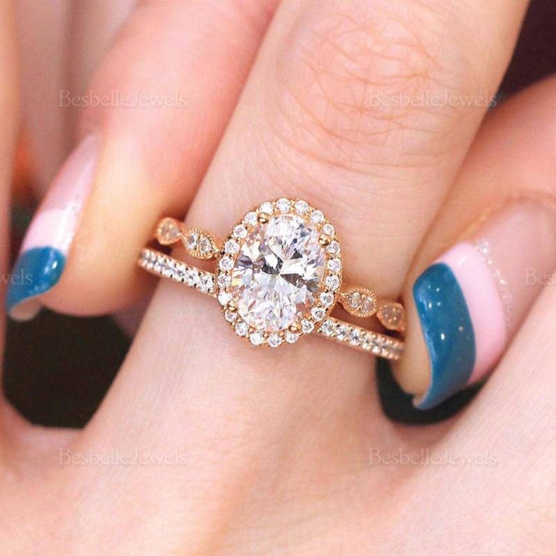 Vintage Oval Braut Ring Set - Verlobungsring Minimalistisch Elegantes Ehering | 5953-2Pr von BesbelleJewels