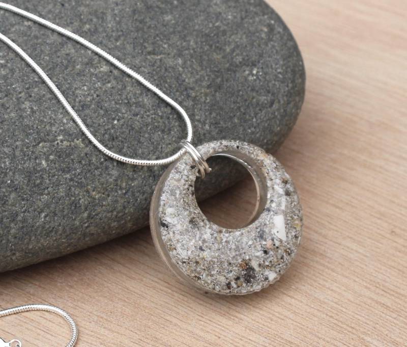 Haustier Esche Halskette in Liebevoller Erinnerung Hund Verlust Trauer Schmuck von BesidetheseaStudio