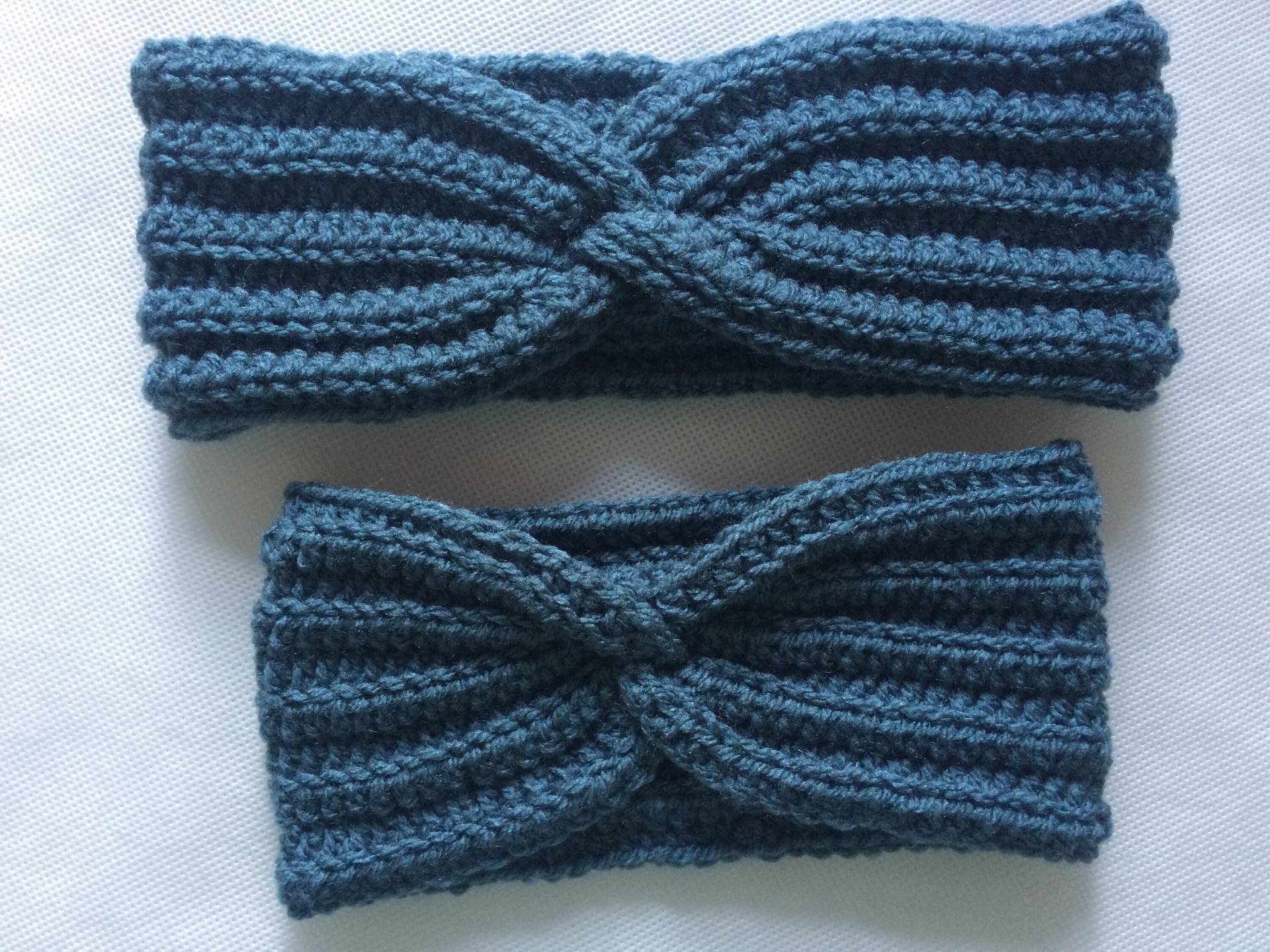 Gehäkeltes Stirnband Schwägerin Geschenk, Ohrwärmer Geschenkideen Für Sie, Ohrenwärmer Mutter Und Tochter Weihnachtsgeschenk, Head Wraps Frauen von BespokeGiftIdeasGB