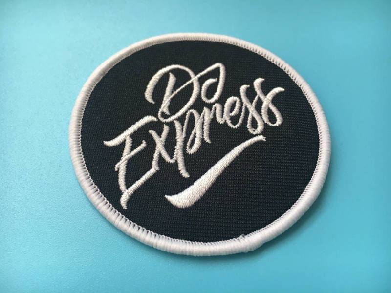 100 Benutzerdefinierte Bestickte Patches China, Stickerei Anstecker, Stoff Aufnäher, Designer Für Jacken, Aufnähen Custom von BespokeLabels