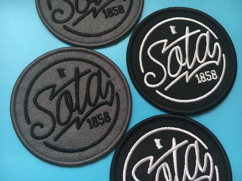 100 Benutzerdefinierte Logo Bestickter Aufnäher, Bestickte Patches, Leinen Patches Anstecker, Kleid Sale, Aufnähen Auf Aufnäher Für Taschen von BespokeLabels