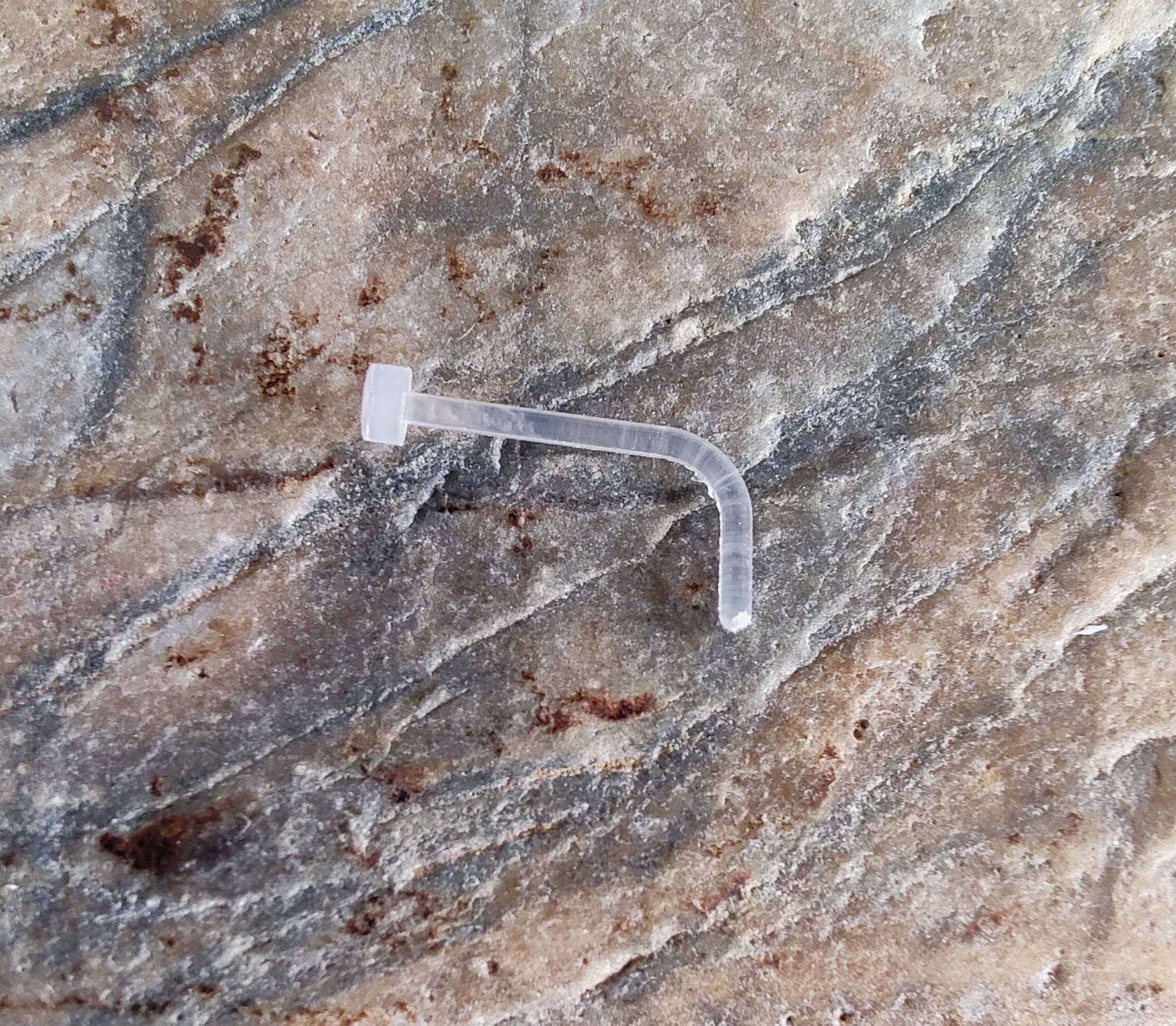 Bogof 20G Klar Acryl Nasenstecker Retainer, Versteckter Nasenstecker, Klarer Piercing L-Förmiger von BessiesBodyJewellery